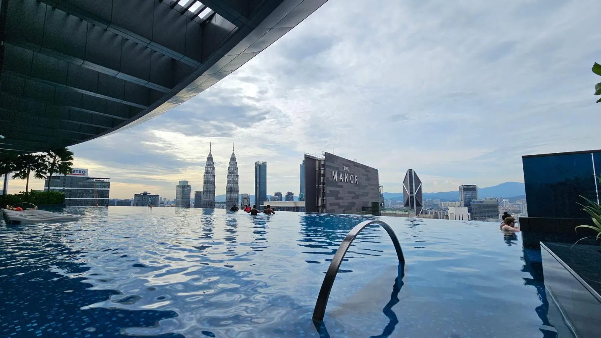 Crystal Service Suite At Eaton Klcc Κουάλα Λουμπούρ Μαλαισία