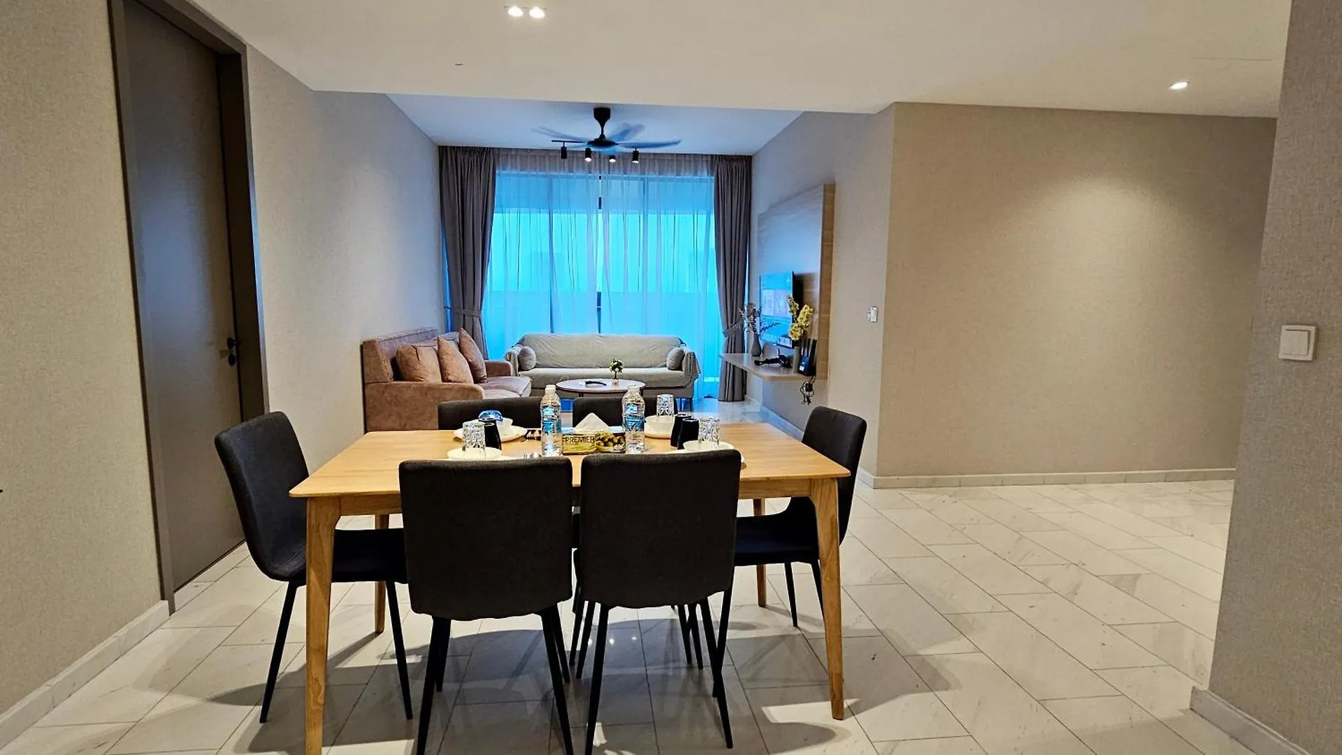 Crystal Service Suite At Eaton Klcc Κουάλα Λουμπούρ Μαλαισία