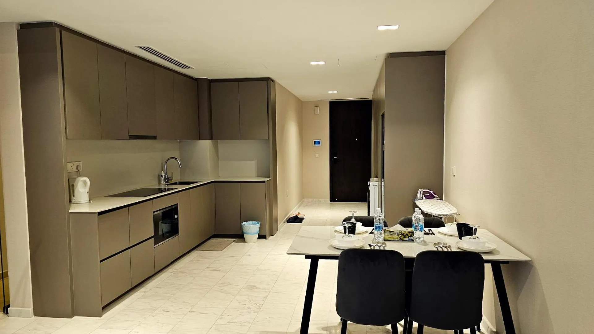 Crystal Service Suite At Eaton Klcc 쿠알라룸푸르 말레이시아