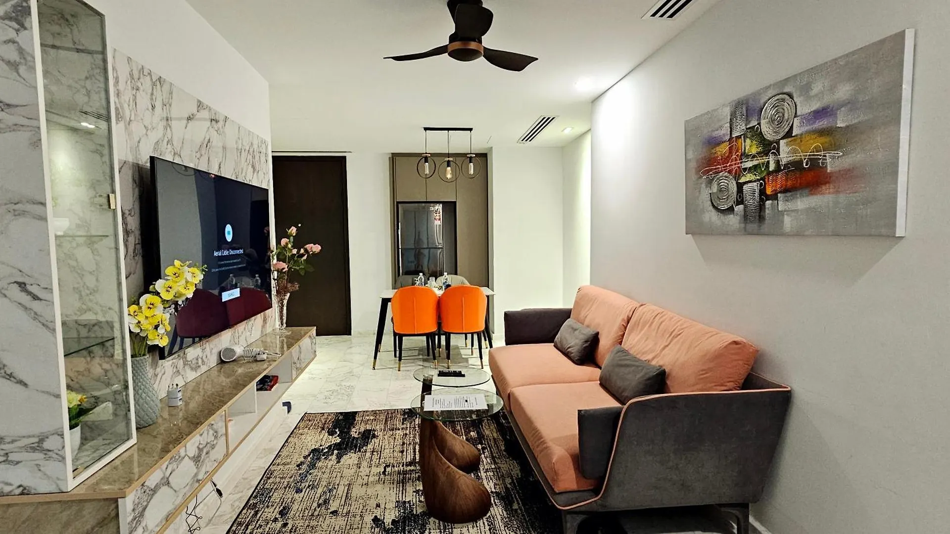 Crystal Service Suite At Eaton Klcc 쿠알라룸푸르 아파트