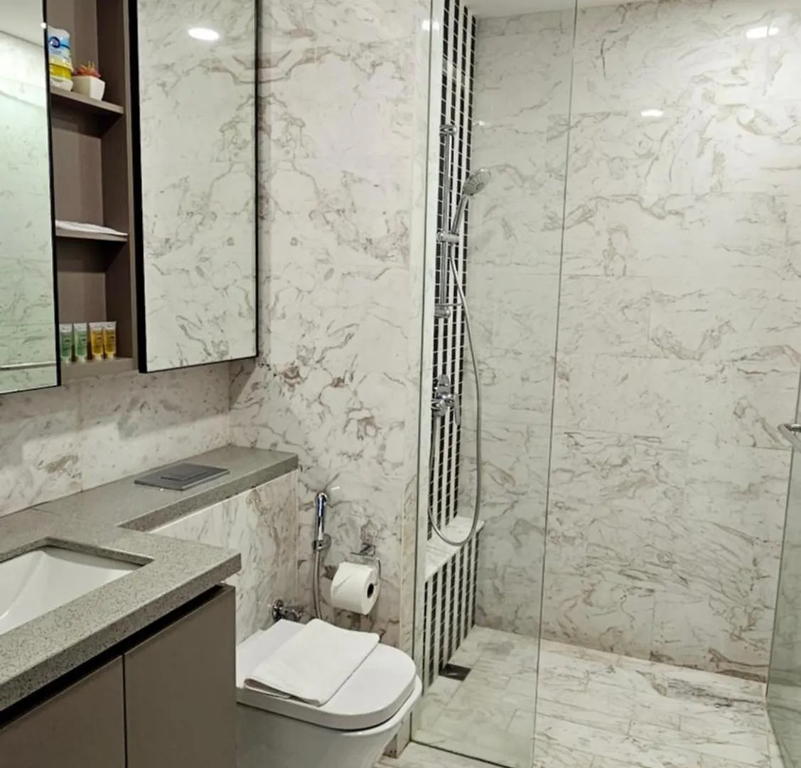 Crystal Service Suite At Eaton Klcc 쿠알라룸푸르 아파트