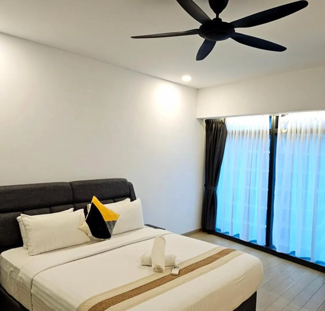 아파트 Crystal Service Suite At Eaton Klcc 쿠알라룸푸르