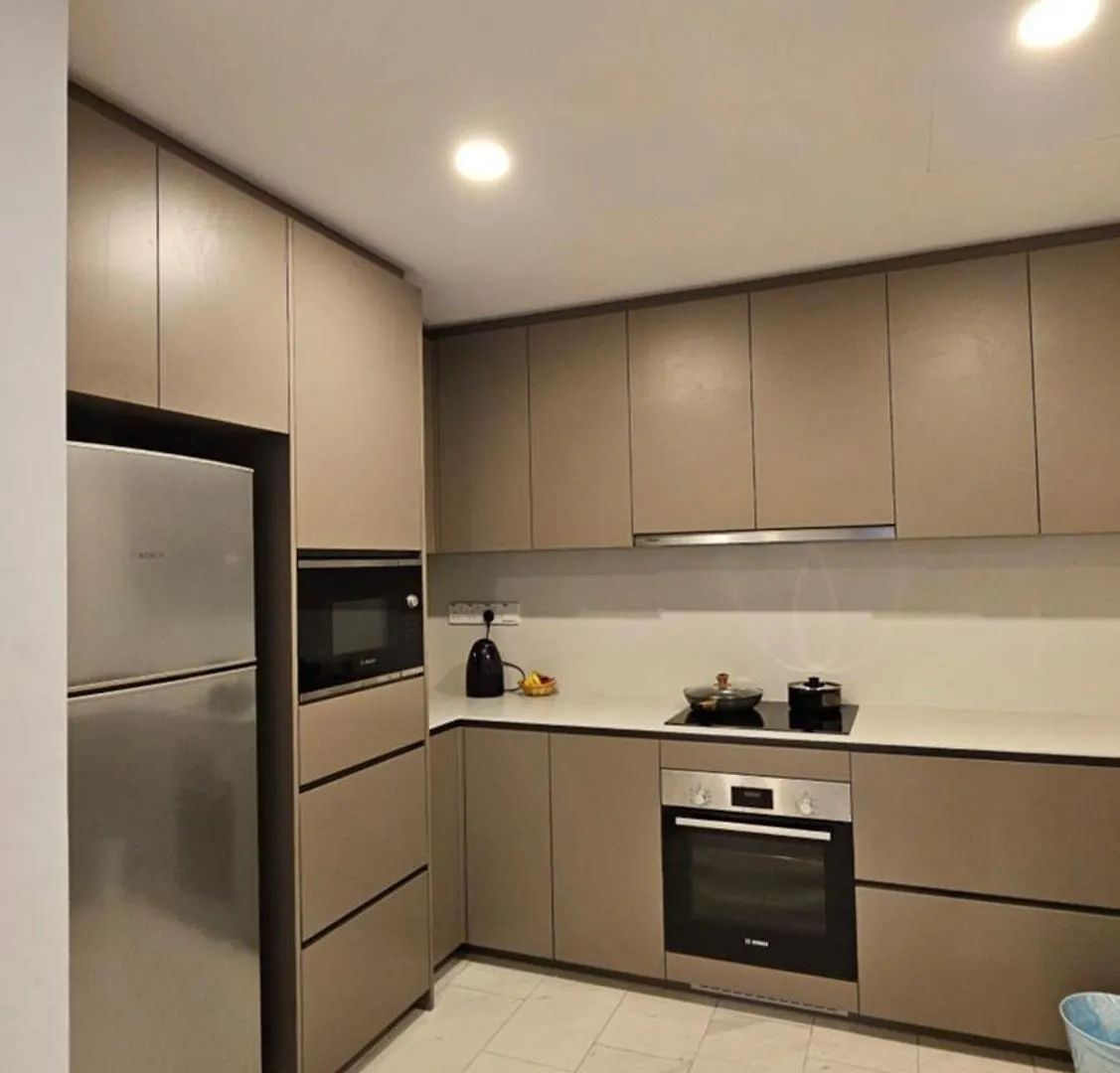 Crystal Service Suite At Eaton Klcc 쿠알라룸푸르 0*,