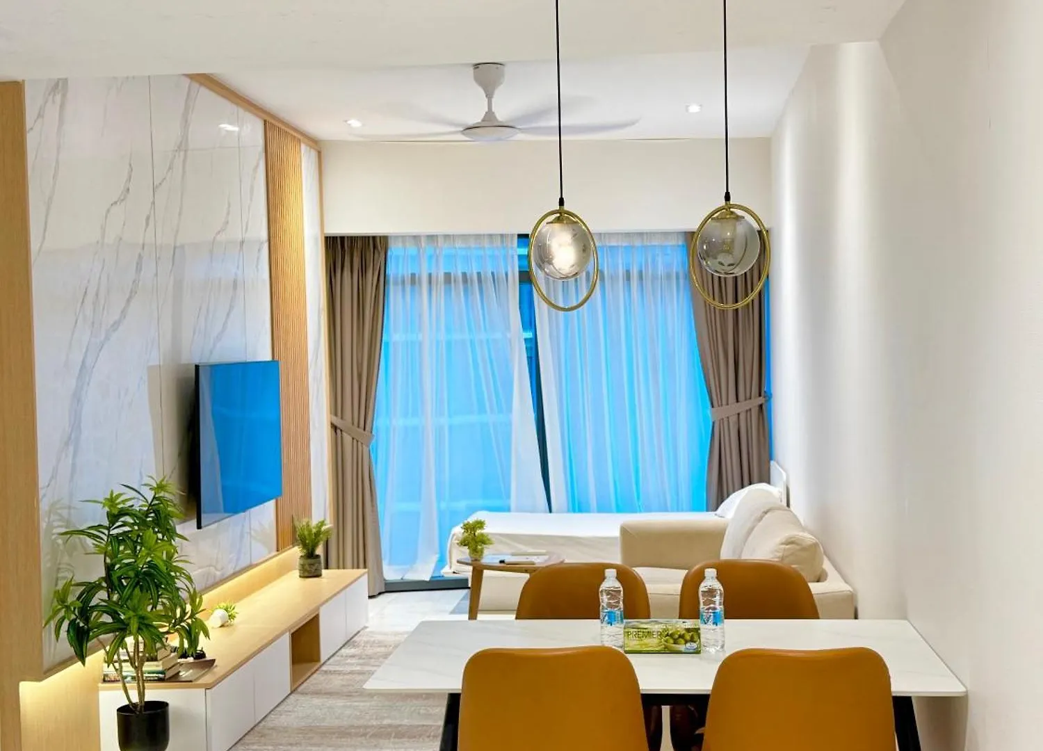 Crystal Service Suite At Eaton Klcc 쿠알라룸푸르